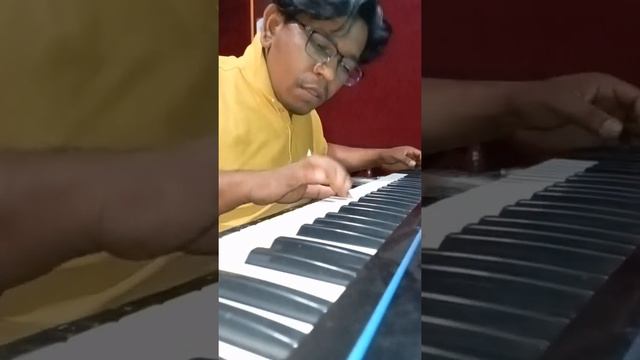 Roland Juno Di Solo Saxophone смотреть онлайн
