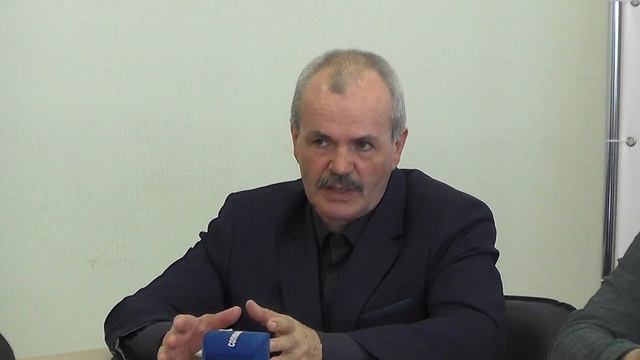 Накануне Дня местного самоуправления в администрации на экскурсии побывали ученики школы №7 смотреть онлайн