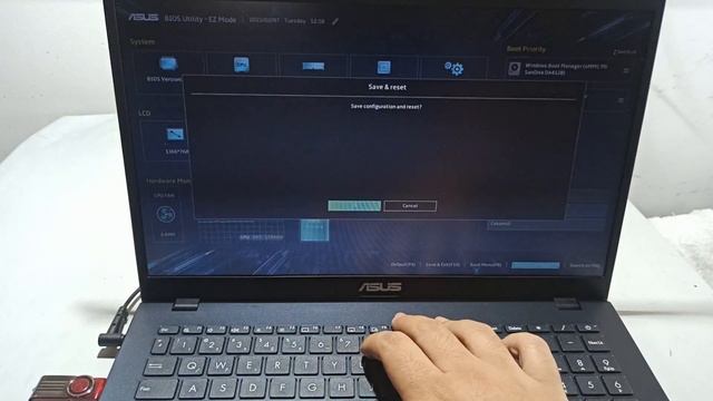 COMO INICIAR A INSTALAÇÃO DO WINDOWS NOS NOTEBOOK ASUS E510 E OUTROS MODELOS, E AJUSTAR A BIOS! смотреть онлайн