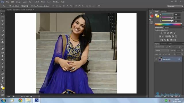 Photoshop Tutorial : Move Tool in Photoshop CS6 смотреть онлайн