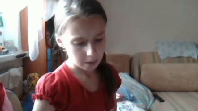 Арина:Как сделать банановый коктейль. смотреть онлайн