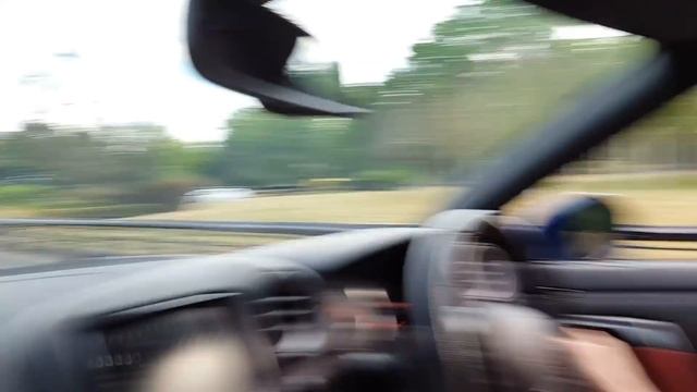 Nissan GTRs Through the Streets of London: CRAZY! смотреть онлайн