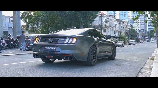 2019 Ford Mustang GT w/ ARMYTRIX Header-Back Valvetronic Exhaust, Loud Revs & Sounds! смотреть онлайн