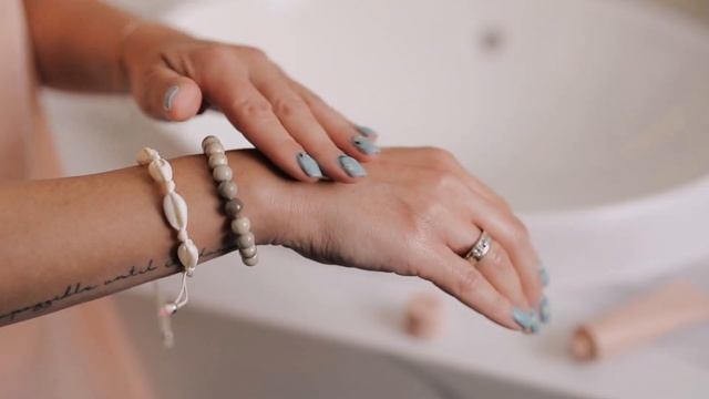 ПРИЗНАКИ БЕРЕМЕННОСТИ ДВОЙНЕЙ | Как узнать, что у вас двойня смотреть онлайн