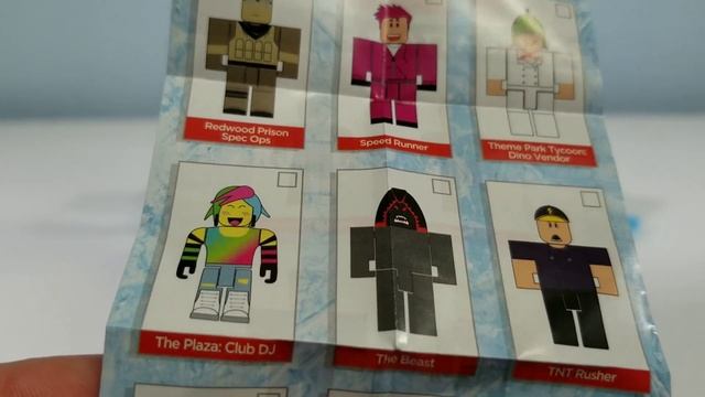 Roblox Toys Series 3 Code Giveaway Opening Unboxing Toy | SooRandomFam смотреть онлайн