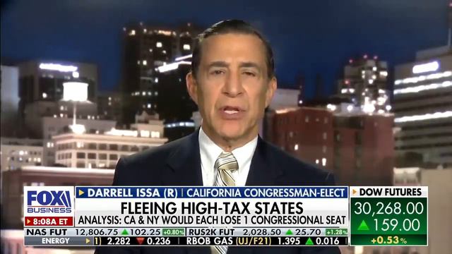 Darrell Issa on why companies are fleeing California for Texas смотреть онлайн