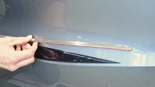 2022 Outlander - Easy Body Side Molding Install!