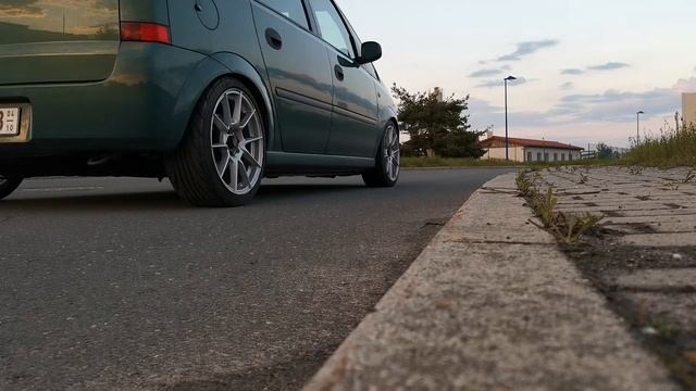 Opel Meriva A 1.8 16v Turbo Z18XE Turbo Sound DBilas смотреть онлайн