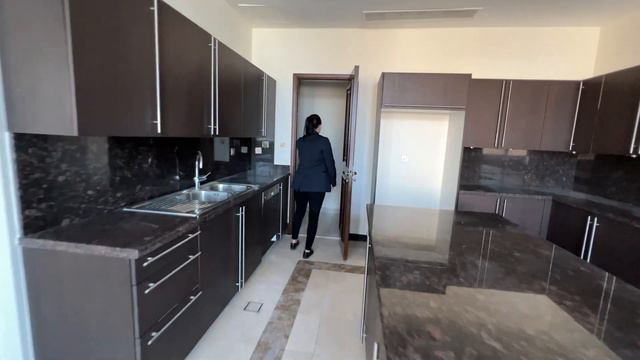 Penthouse due livelli, vita da Resort in Palm Jumeirah, accesso al mare e servizi 5 stelle! смотреть онлайн