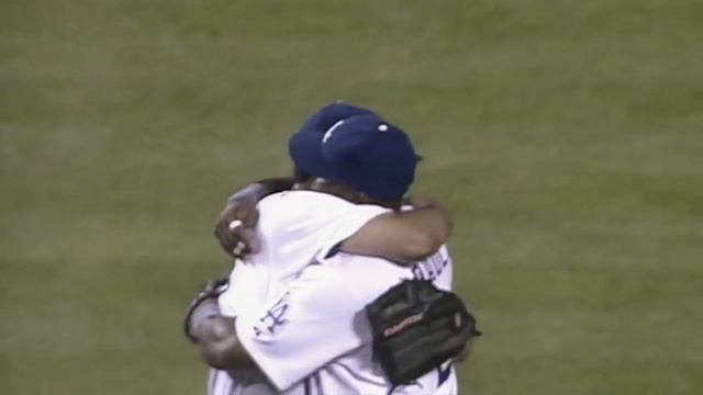 Lima seals shutout win in Game 3 of the '04 NLDS смотреть онлайн