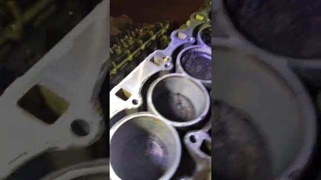 Приехал контрактный мотор из Питера..mp4