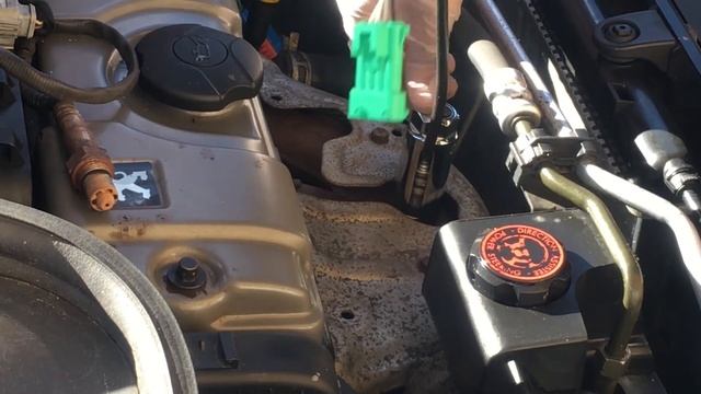 Peugeot 206 Lambda Oxygen O2 Sensor Change смотреть онлайн