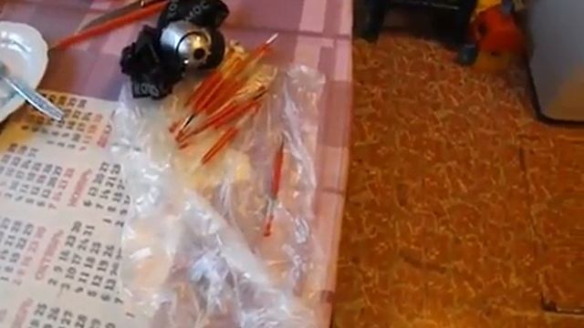 уход от роения - замена матки в семье пчел, без покупки маток со стороны - часть 1 смотреть онлайн