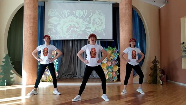 Утренняя зарядка в русском народном стиле для детей смотреть онлайн