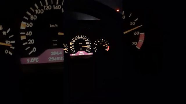 Mercedes-Benz E420 T S210 100-250 Km/h смотреть онлайн