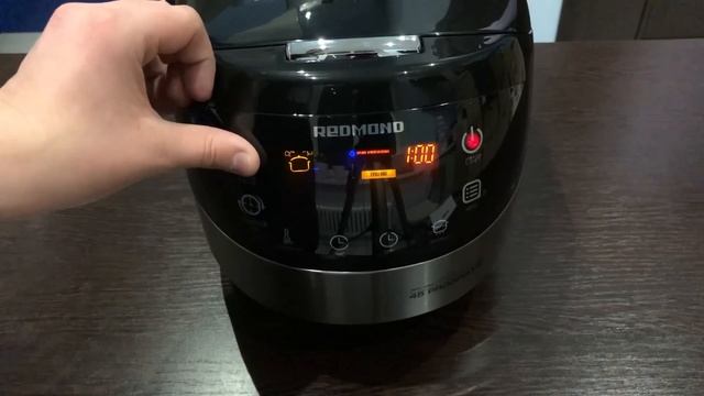 Redmond RMC-M90 Распаковка и обзор мультиварки | + Тест фритюра смотреть онлайн