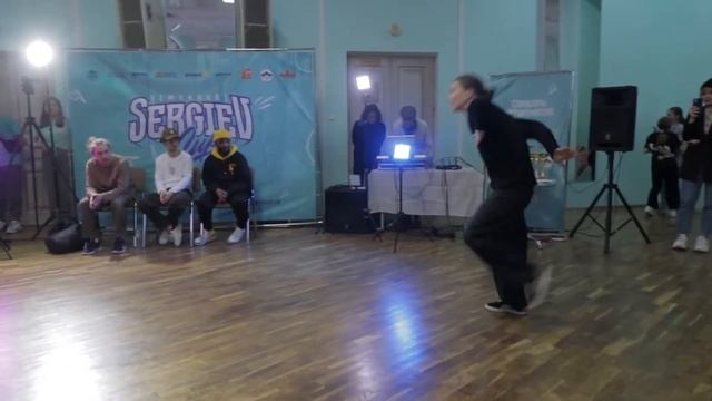 БАТЛ SERGIEV CUP 2022 - HIP HOP PRO 5 смотреть онлайн