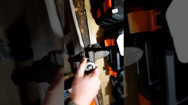 Здравствуйте хочу предоставить небольшой обзор сата(толс )набора 108 предметов и трещетку на 1/2 смотреть онлайн