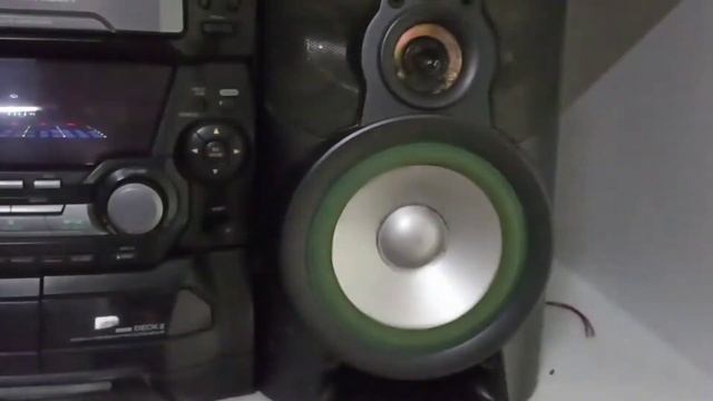 Panasonic SA-AK15 tocando na caixa de som Sony Modificada! *KEVYN* смотреть онлайн