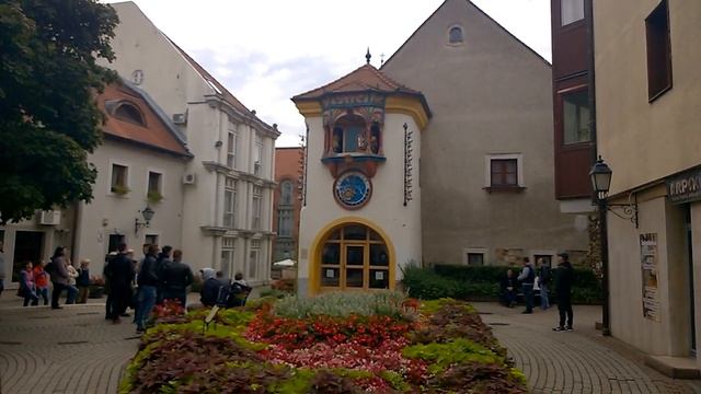 Играет Карильон в Секешфехерваре. Венгрия. Órajáték. Székesfehérvár. смотреть онлайн