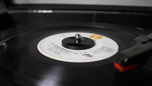 Oily Rags - Mailman Bring Me No More Blues смотреть онлайн