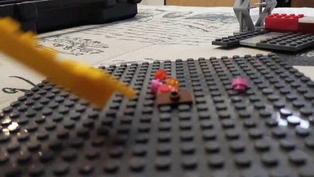 не нажимайте на непонятную кнопку, иначе вот что может произойти! Lego Animation/Лего анимация.