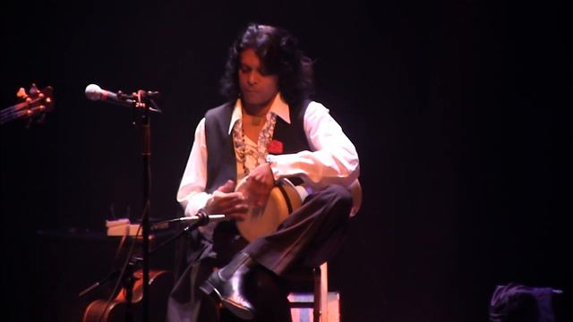 Great and Unique Doumbek darbuka solo -Tabla solo-Oliver Rajamani - Arabic India смотреть онлайн