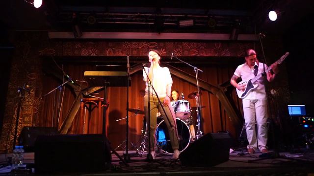 "Районы-кварталы" (ДайСоль! - кавер "Звери") "Districts- blocks". смотреть онлайн