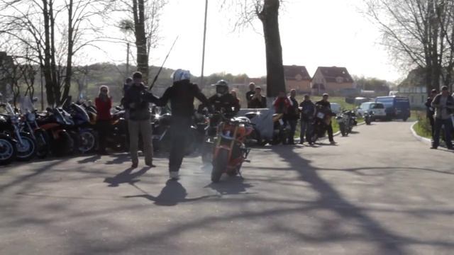 СТАНТРАЙДЕРЫ.ОТКРЫТИЕ МОТОСЕЗОНА В КАЛИНИНГРАДЕ 2013. смотреть онлайн