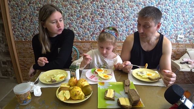 МУКБАНГ ЗАВТРАК ОТ ПАПЫ | MUKBANG COTTAGE CHEESE WEIGHT #mukbang #мукбанг #StepFamily