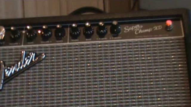 Fender Super Champ XD onboard effects.WMV смотреть онлайн