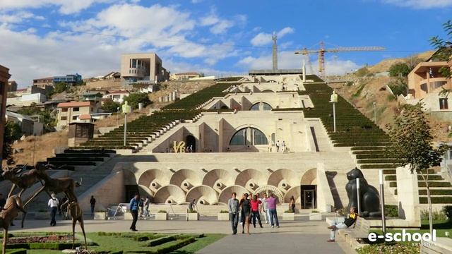 Русский язык/English. Прогулка по Еревану / A walk in the Yerevan смотреть онлайн