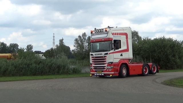Truckstar Assen 2023 Show Trucks Rolling Up #horns, #lights