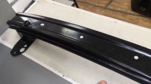 Обзор усилителя переднего бампера на Хендай Солярис, Кия Рио 3