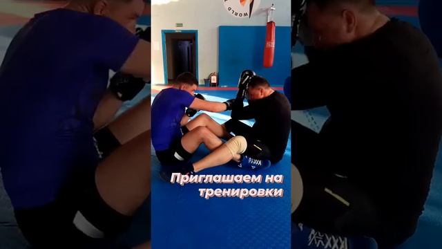 Удары и защиты сидя. Плотный контакт - Punches & Defenses Sitting. Self-Defense Training смотреть онлайн