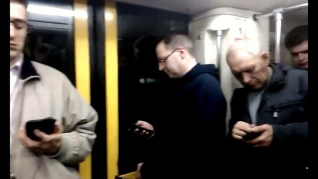 Смартфон заменит интеллект /Автор музыки и слов В.Журавлев