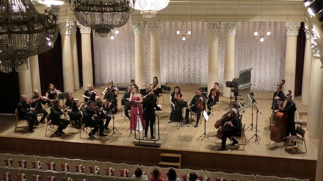 Britten:Simple symphony; Les Illuminations,Arvo Pärt: Cantus in memoriam Benjamin Britten смотреть онлайн