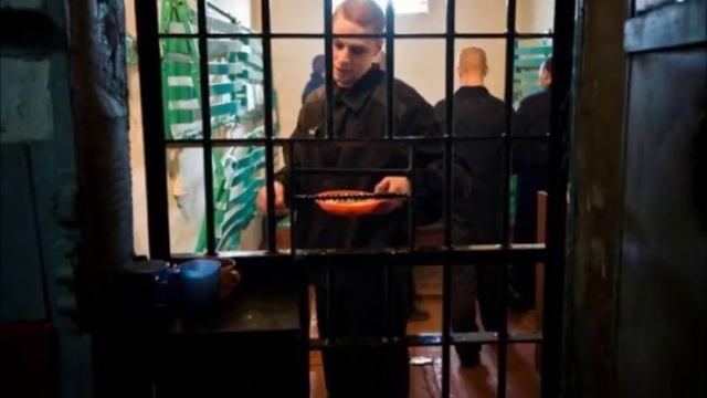 Распорядок и условия содержания в Колонии Строгого Режима