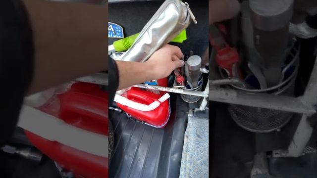 Я всегда с собой беру, всё и видео камеру)