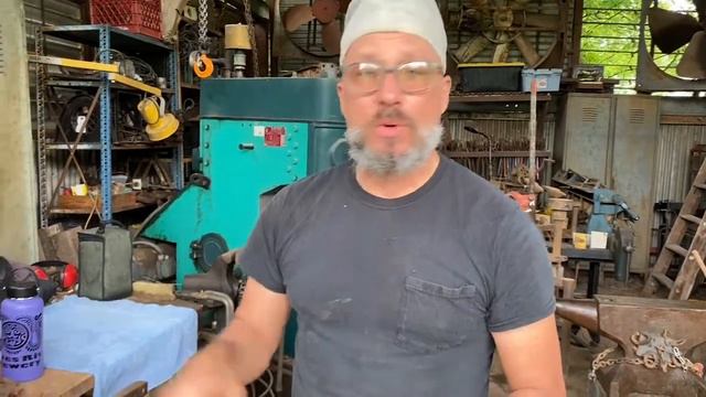 Blacksmithing School: 1.2 Heating Holding Hitting... the Triumvirate. смотреть онлайн
