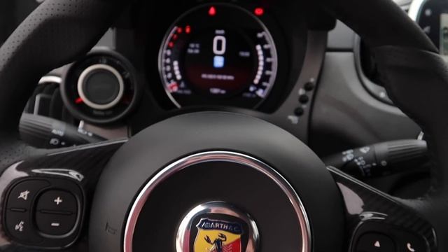 NEW 2020 Abarth 695 70th Anniversario! Everything you NEED to know! смотреть онлайн