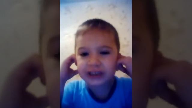 Мальчик которому 3 года умеет рассказывать длинные стихи смотреть онлайн