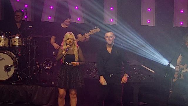 Nathan Carter And Claudia Buckley - Islands In The Stream (Regent Centre, Christchurch '23)