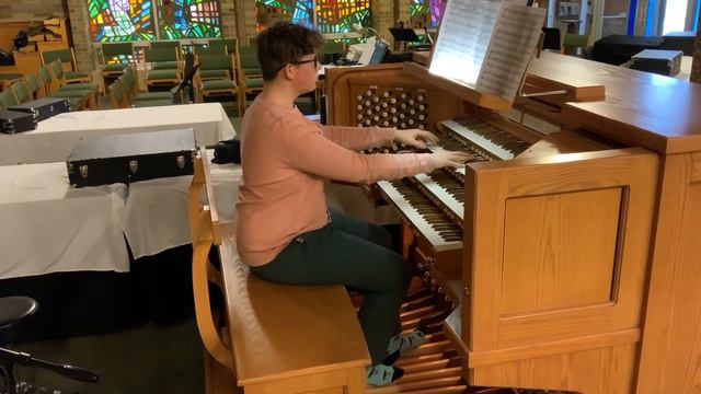 Alisdair Welty - Chaconne in D Minor, Louis Couperin (Bonnet Transcription) смотреть онлайн