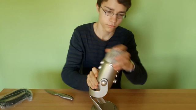 Blue Yeti Platinum Unboxing RAGE смотреть онлайн