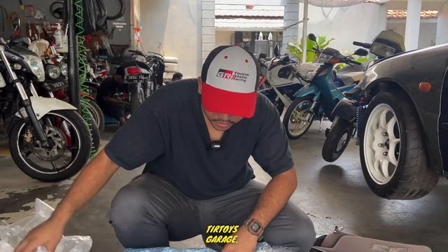 Bacain Mobil Sendiri! 93' Toyota Mark II GX81 смотреть онлайн