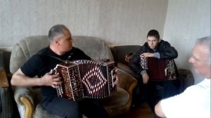 Авыл кое на гармони.