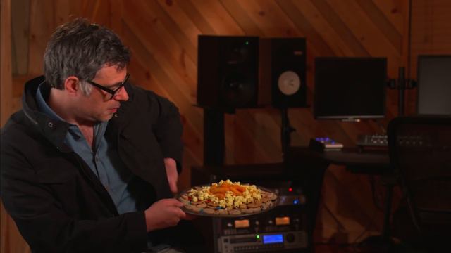 Moana: Introducing Tamatoa - Jemaine Clement | ScreenSlam