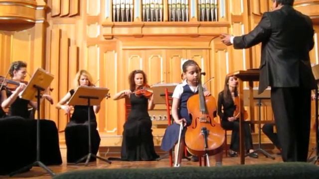 Маликова Эвелина, виолончель. смотреть онлайн