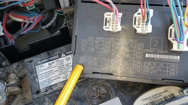 DONDE LOCALIZAR LOS FUSIBLES DE LOS CUARTOS Y LUCES BAJAS Y ALTAS смотреть онлайн